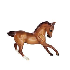 Breyer Stablemate Horse Warmblood Chestnut Two Socks #5412 G2 RUBS